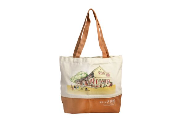 Tote bag